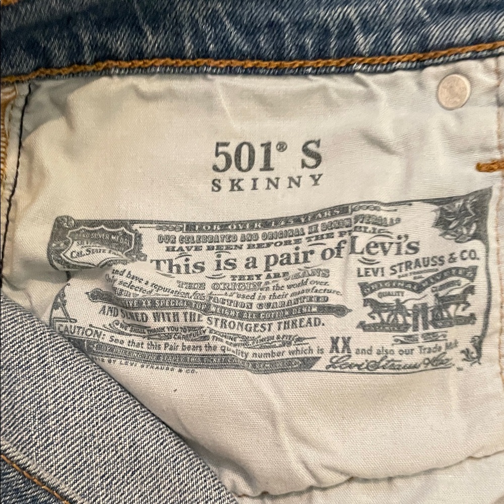 Levi’s 501 Skinny - Picture 4 of 5
